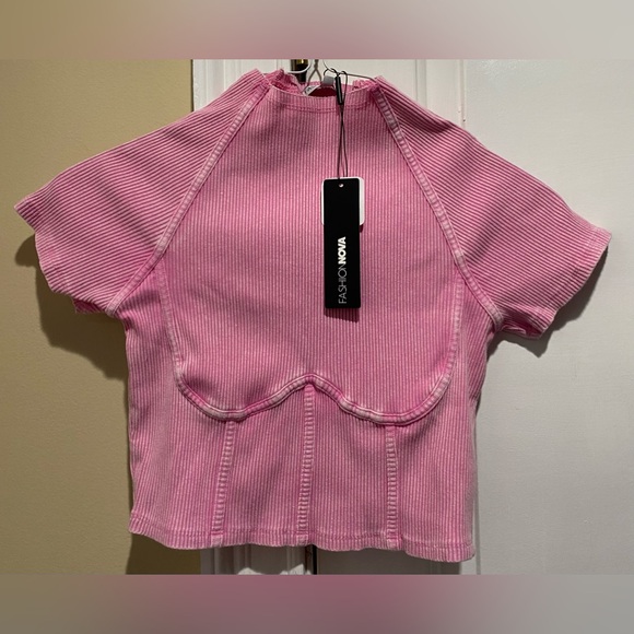 Fashion Nova Pink Short Sleeve Legging Set SOLD OUT ONLINE - Picture 2 of 8